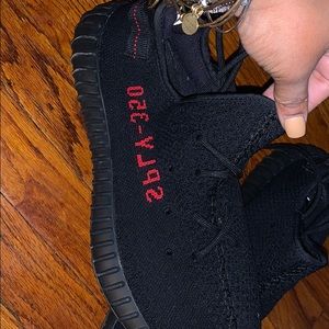 Bred yeezy 350